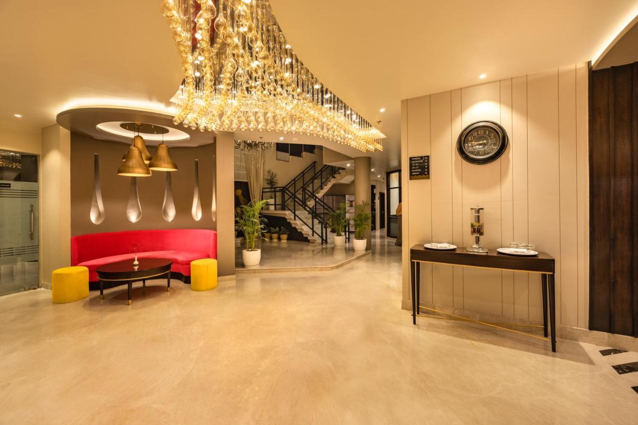 The Vaishnodevi Sarovar Portico Katra  Exterior photo